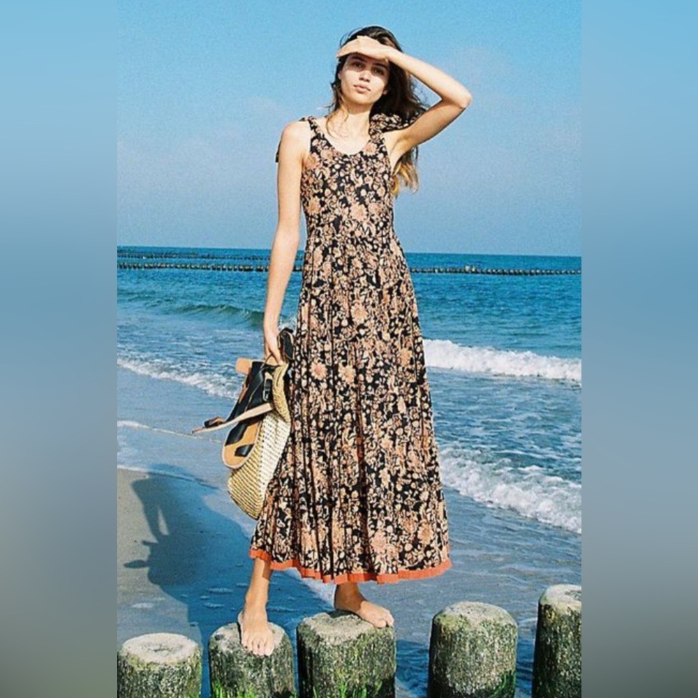 Free People Kika's Maxi Dress Kikas Black Floral Size S Boho Coastal Cottage - Picture 2 of 8